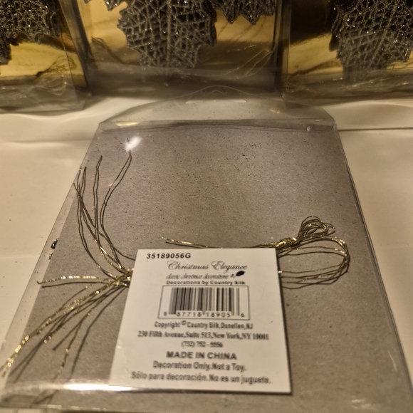 Elegant Glittery Silver Maple Leaf Ornaments - 50 total - Picture 6 of 8